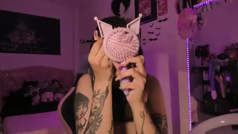 Kitty Goth  online show from July 21, 2026, 10:34 pm