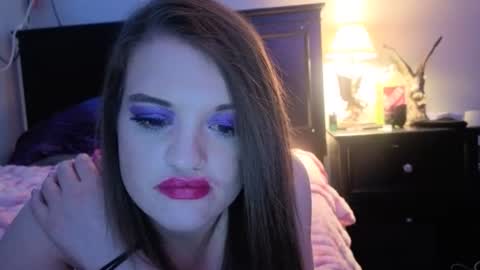 kittykat 1999 online show from February 24, 2026, 9:24 pm