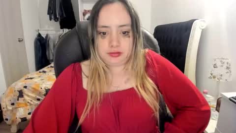 kittywantslove23 online show from September 19, 2025, 12:12 am