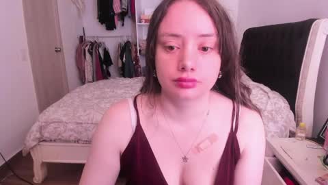 kittywantslove23 online show from June 3, 2026, 7:30 pm