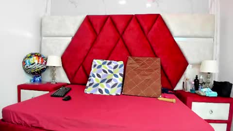 Luisa y Jairo online show from July 24, 2026, 12:14 pm