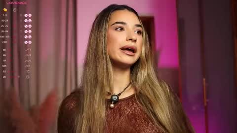 Snapshot of kity_sweet chatting on October 12, 2025, 5:01 pm Erika online show from October 12, 2025, 5:01 pm