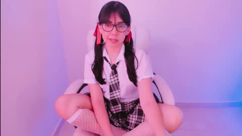 Snapshot of kiwi____ chatting on May 25, 2026, 8:37 pm Little piece of fruit online show from May 25, 2026, 8:37 pm