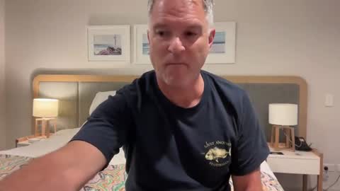Snapshot of kiwi_muso chatting on December 14, 2024, 2:12 am Silver Fox Daddy online show from December 14, 2024, 2:12 am
