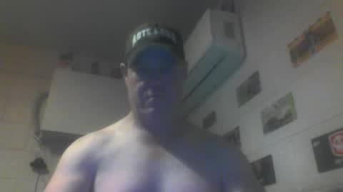 Snapshot of kiwiguy19773 chatting on April 28, 2026, 7:13 am kiwiguy19773 online show from April 28, 2026, 7:13 am