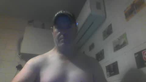 Snapshot of kiwiguy19773 chatting on May 13, 2026, 7:50 am kiwiguy19773 online show from May 13, 2026, 7:50 am
