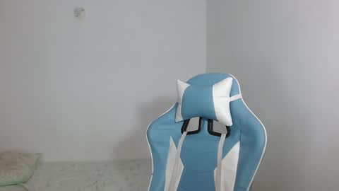 kiyu online show from December 9, 2024, 9:05 pm