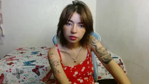 kiyu online show from May 6, 2026, 2:51 am