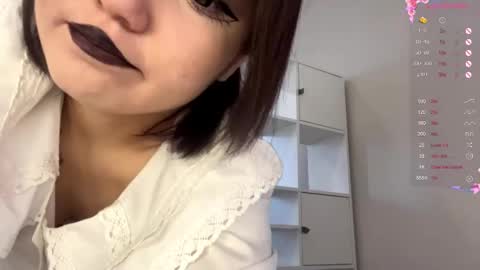 Luna online show from February 5, 2026, 9:25 am