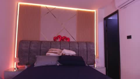 Kkira  online show from February 27, 2026, 12:05 pm