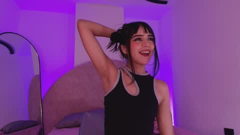 Snapshot of kkira_doll chatting on May 13, 2026, 11:51 am Kkira online show from May 13, 2026, 11:51 am