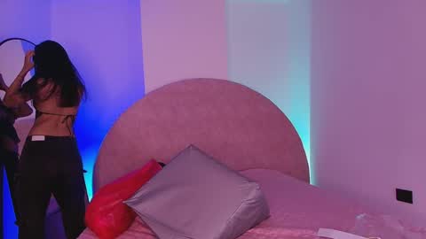 Snapshot of kkira_doll chatting on May 30, 2026, 11:51 am Kkira online show from May 30, 2026, 11:51 am
