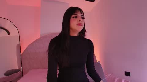Snapshot of kkira_doll chatting on July 28, 2026, 12:01 pm Kkira online show from July 28, 2026, 12:01 pm
