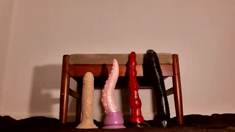 klamstrakur1 online show from November 28, 2025, 10:07 am