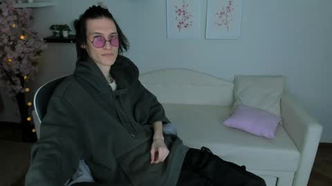 Snapshot of klaude_jam chatting on April 9, 2026, 10:42 am Klaude Jam online show from April 9, 2026, 10:42 am