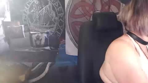 Snapshot of kleiner_teufel chatting on June 9, 2026, 3:34 pm Michelle online show from June 9, 2026, 3:34 pm