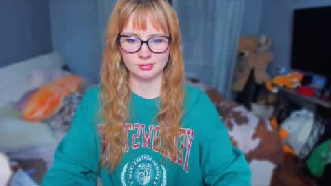 Klementinafanslyklementina6661 online show from October 26, 2025, 9:10 pm