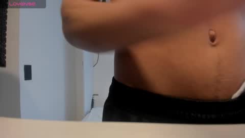 Snapshot of kleo_helenos chatting on January 16, 2026, 7:18 pm KLEO online show from January 16, 2026, 7:18 pm