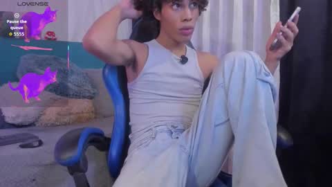 Snapshot of kleo_helenos chatting on February 7, 2026, 12:58 am KLEO online show from February 7, 2026, 12:58 am