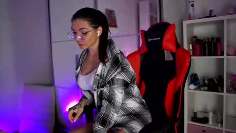 Snapshot of kleofox chatting on February 27, 2025, 8:28 am Alice online show from February 27, 2025, 8:28 am