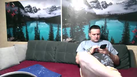 Kleosnow online show from March 17, 2026, 8:45 pm