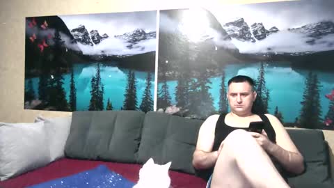 Snapshot of kleosnow chatting on May 11, 2026, 8:42 am Kleosnow online show from May 11, 2026, 8:42 am