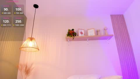 Snapshot of kleverly_manson1 chatting on February 12, 2025, 6:30 pm online show from February 12, 2025, 6:30 pm