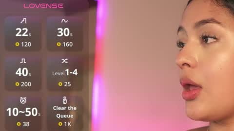 Snapshot of kleverly_manson1 chatting on November 25, 2025, 8:09 pm online show from November 25, 2025, 8:09 pm