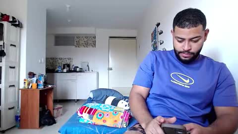 kleyton online show from January 14, 2026, 3:06 pm