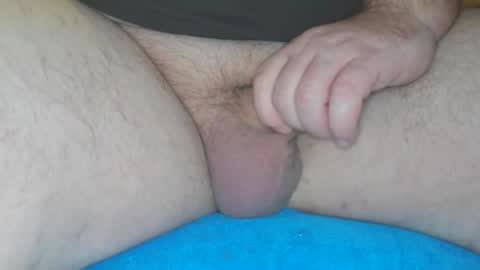 Snapshot of klinge2000 chatting on November 25, 2025, 4:34 am klinge2000 online show from November 25, 2025, 4:34 am