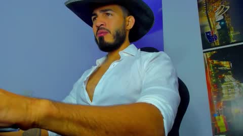 Snapshot of klinsmannwalton chatting on October 15, 2025, 11:32 am klinsmannwalton online show from October 15, 2025, 11:32 am