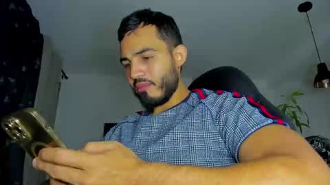 Snapshot of klinsmannwalton chatting on November 3, 2025, 11:26 pm klinsmannwalton online show from November 3, 2025, 11:26 pm