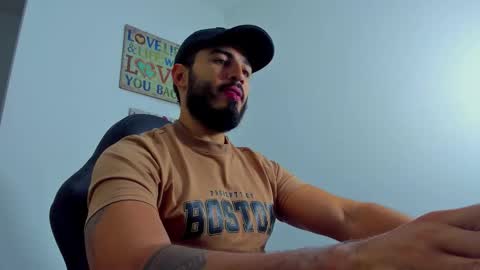 Snapshot of klinsmannwalton chatting on November 20, 2025, 11:32 am klinsmannwalton online show from November 20, 2025, 11:32 am