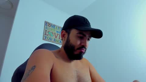 Snapshot of klinsmannwalton chatting on November 25, 2025, 1:33 pm klinsmannwalton online show from November 25, 2025, 1:33 pm