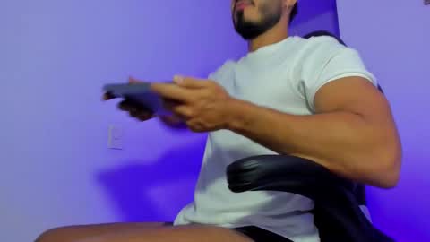 klinsmannwalton online show from March 17, 2026, 11:24 am