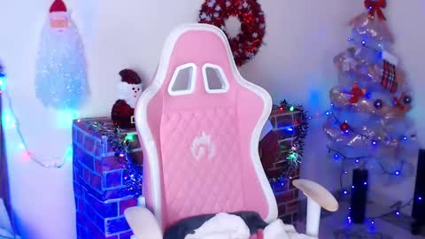 Kloe online show from December 23, 2024, 3:50 am