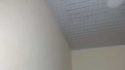 Snapshot of kloe_boobs chatting on February 23, 2025, 11:14 pm Kloe online show from February 23, 2025, 11:14 pm