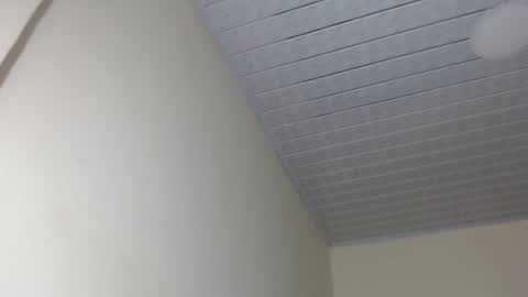 Snapshot of kloe_boobs chatting on March 10, 2025, 5:22 am Kloe online show from March 10, 2025, 5:22 am