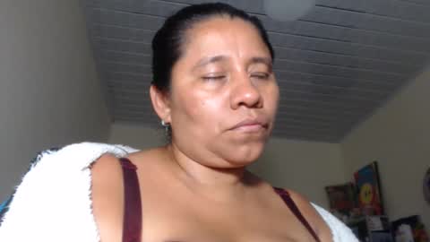 Snapshot of kloe_boobs chatting on October 26, 2025, 7:03 am Kloe online show from October 26, 2025, 7:03 am