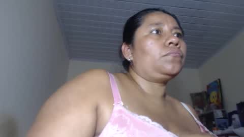 Snapshot of kloe_boobs chatting on November 9, 2025, 5:44 pm Kloe online show from November 9, 2025, 5:44 pm