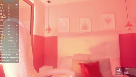 Snapshot of kloe_raize chatting on December 6, 2024, 1:07 am Kloe online show from December 6, 2024, 1:07 am