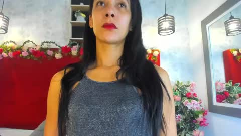 Snapshot of kloeh_star chatting on April 5, 2026, 8:17 pm Kloeh online show from April 5, 2026, 8:17 pm
