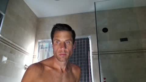 Snapshot of kmack1111 chatting on January 29, 2025, 7:11 pm Kevv Heidi All Hallows Eve Show online show from January 29, 2025, 7:11 pm