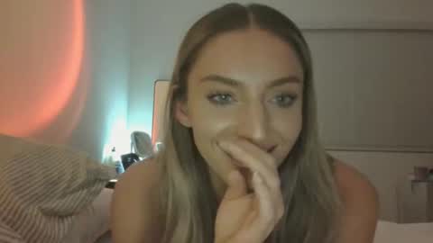 kmb25 online show from April 3, 2026, 4:32 am