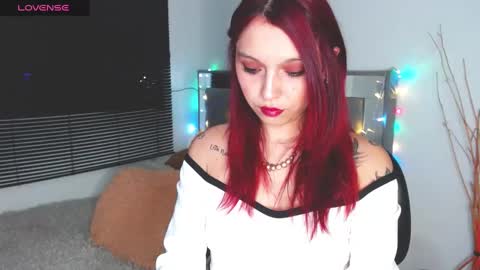 Snapshot of kmila_carson chatting on December 6, 2024, 3:52 am kmila online show from December 6, 2024, 3:52 am