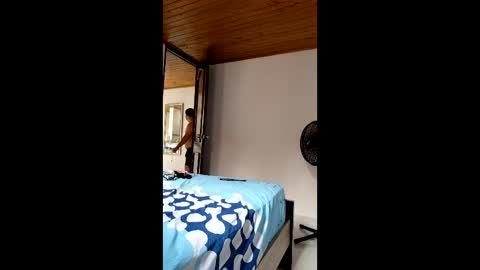 kn_horny online show from April 15, 2026, 5:09 pm