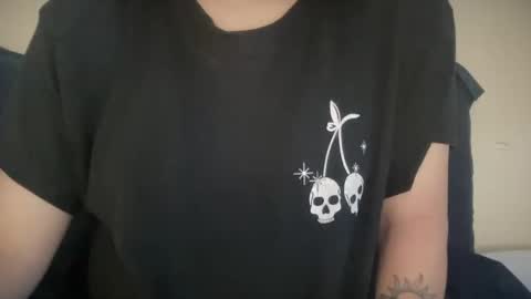 knextdoor online show from October 14, 2025, 8:53 pm