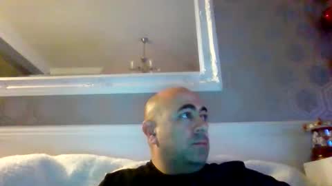 Snapshot of knickerwhipper chatting on December 14, 2025, 8:02 pm knickerwhipper online show from December 14, 2025, 8:02 pm