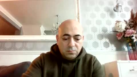 Snapshot of knickerwhipper chatting on January 6, 2026, 9:35 am knickerwhipper online show from January 6, 2026, 9:35 am