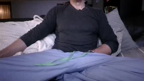 Knight3975 online show from February 20, 2026, 6:26 am